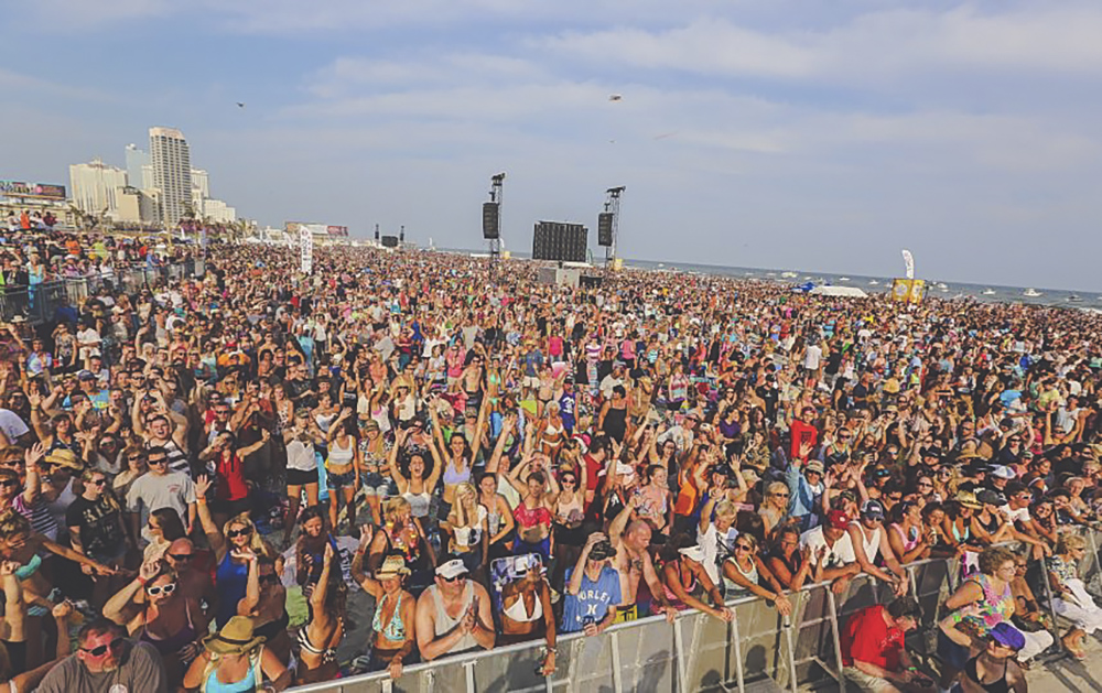 TidalWave Music Festival Washes Over Atlantic City with Country Music