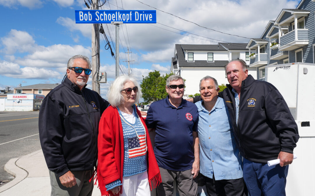 Street Sign Dedication Ceremony Honoring Marine Mammal Stranding Center Founder Bob Schoelkopf Held May 24
