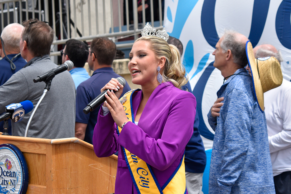 O.C. businesses welcome summer with a splash