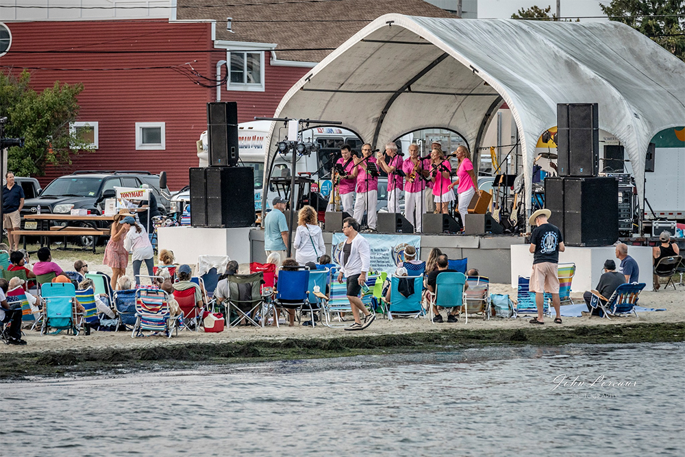 Free Outdoor Concerts