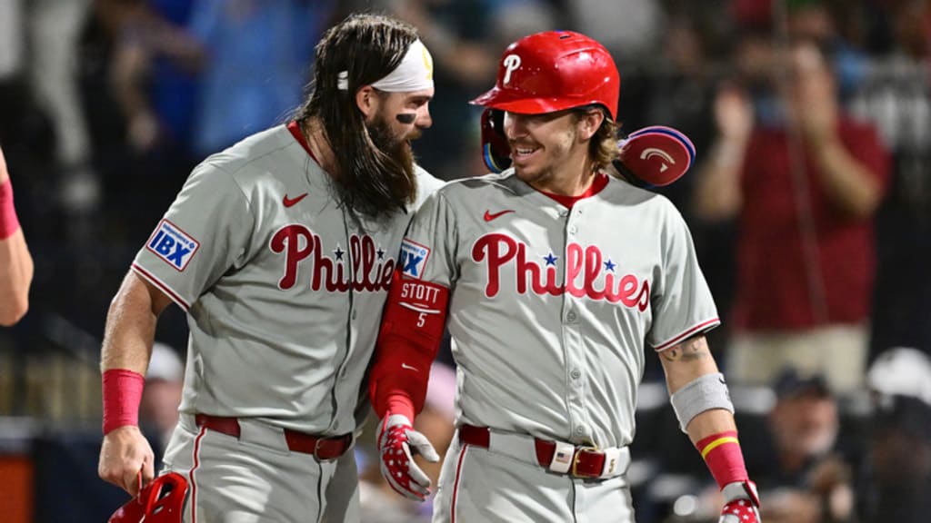 Phillies fever heating up