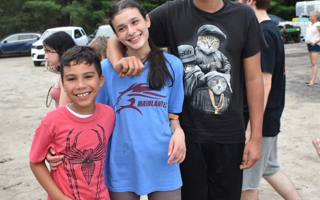 Blueberries and smiles: Johnny Boy Blues hosts special needs celebration