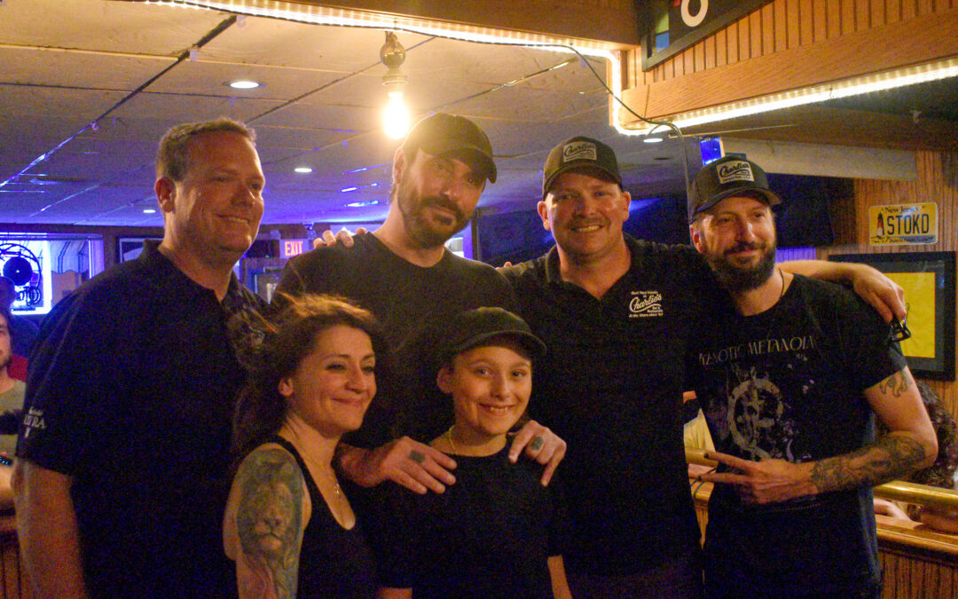 Famous rockers perform show at Charlie’s Bar for charity