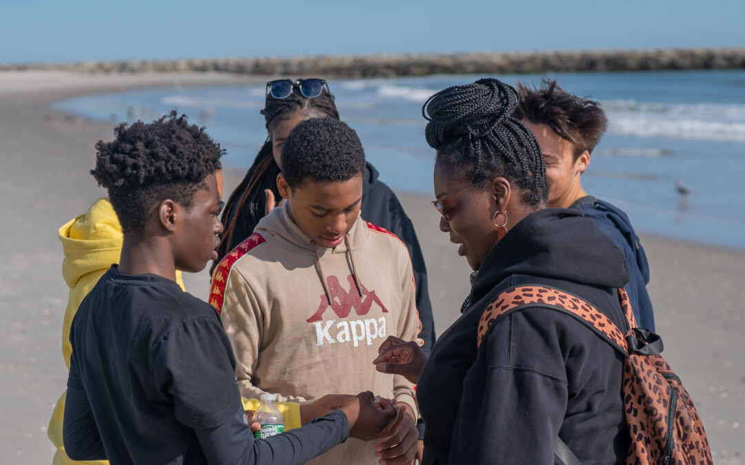 Local program introduces teens to beachcombing, mindfulness