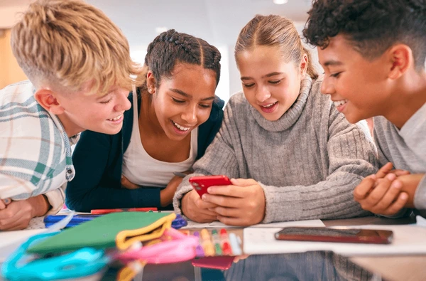N.J. education officials support phone bans in schools