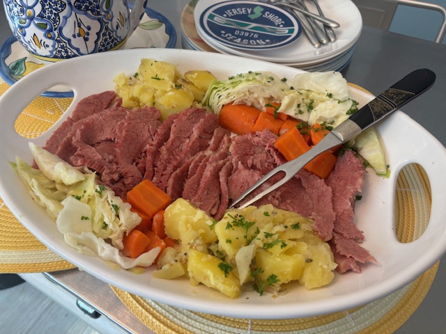 Platter of corned beef and vegetables