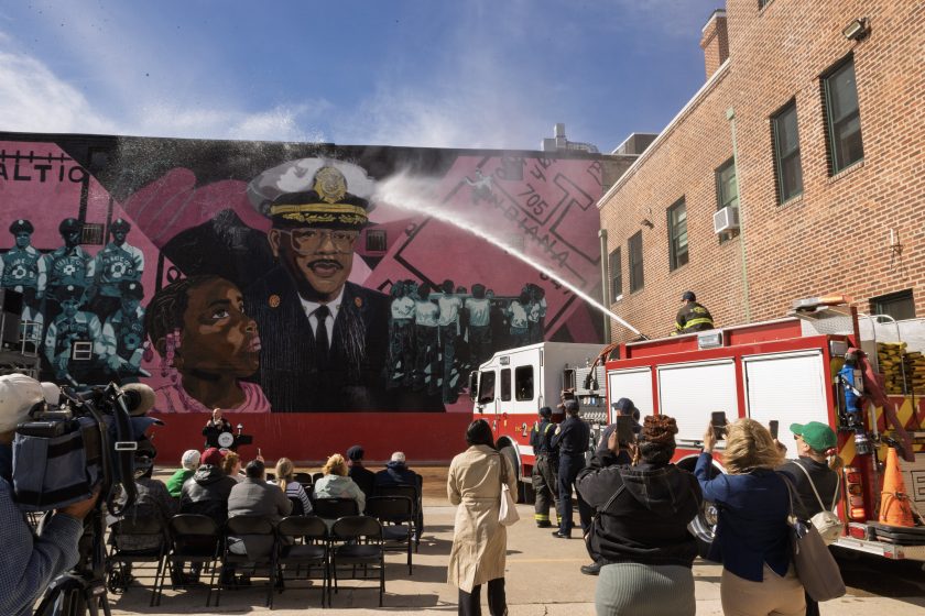 Mural dedication 43